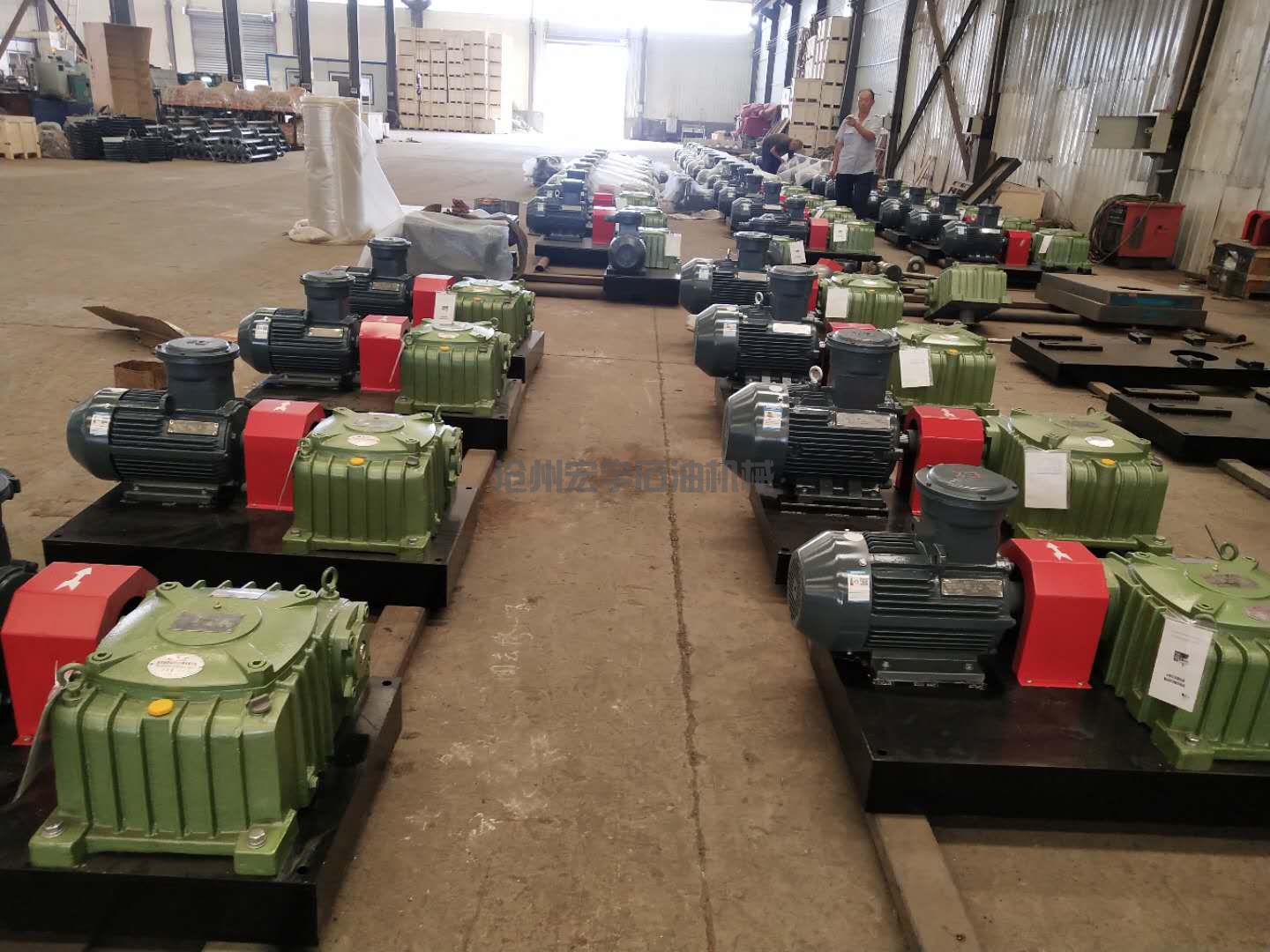 河北邢臺某客戶訂購的50臺泥漿攪拌器發貨